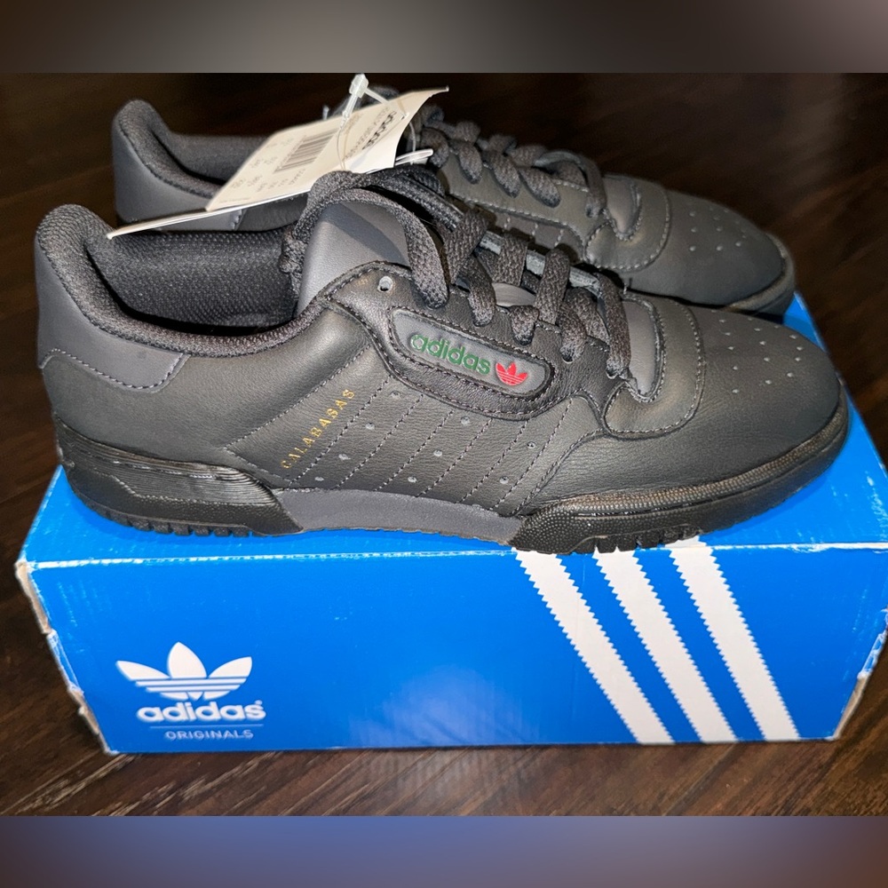 ⚫️ NWT! Adidas Yeezy Powerphrase Calabasas Sneakers - Picture 14 of 16